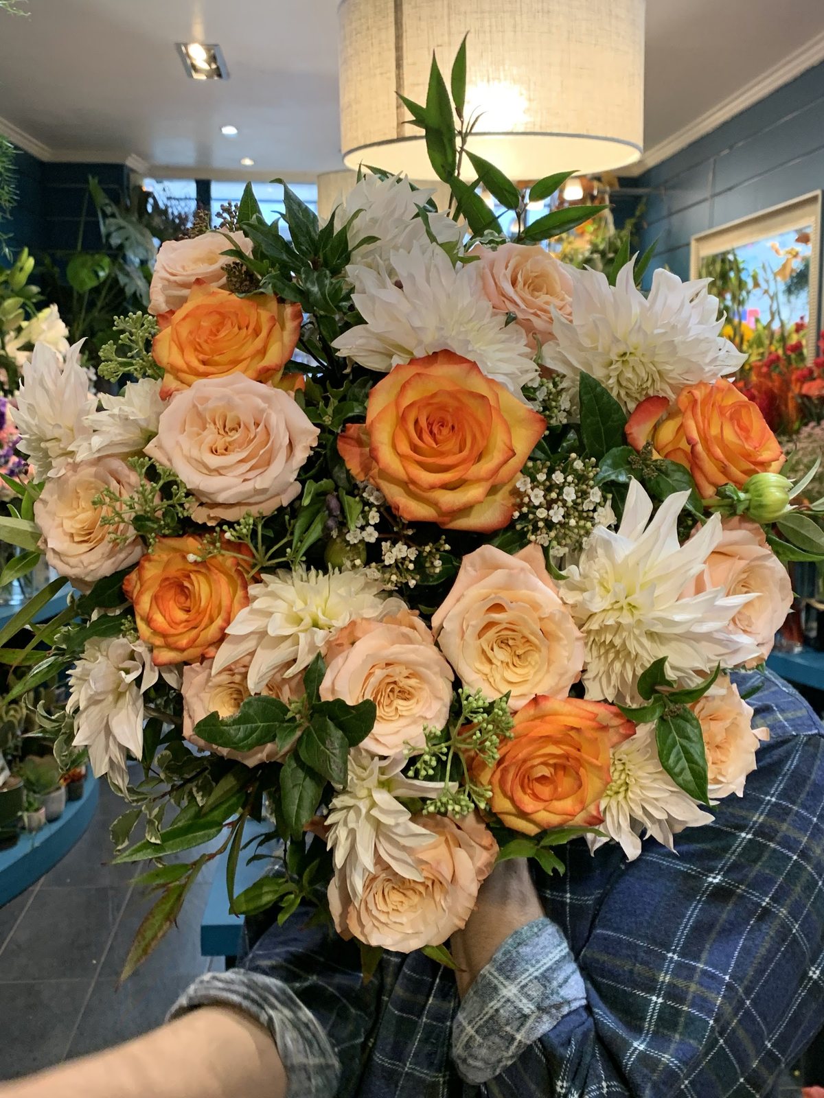 Bouquet de roses orange et pêche